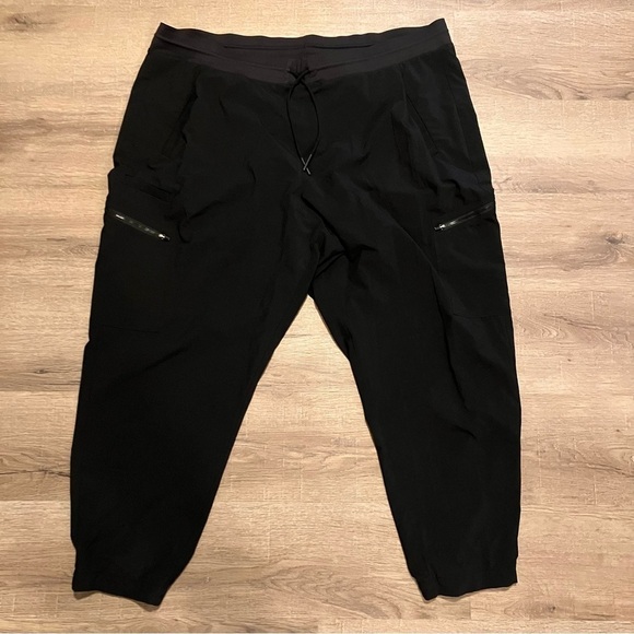 Athleta Venture Pant Joggers 22 EUC